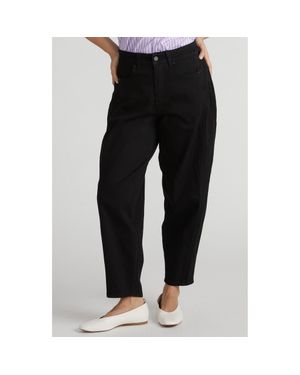 UNIVERSAL STANDARD New Engineered Straight Leg Jeans - Black