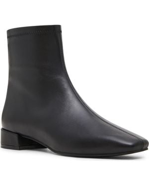 Blondo Ramon Leather Bootie - Black