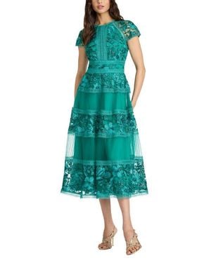 zoe lace maxi dress Zecca Lace Maxi Dress