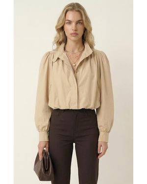 Modenaire Soft Cropped Point Collar Jacket - Natural