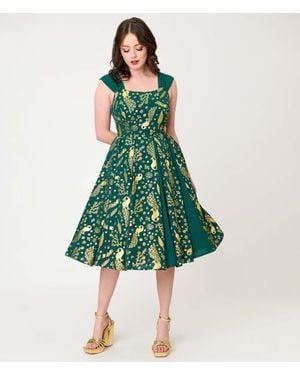 Unique Vintage Square Neck Sleeveless Godet Swing Dress - Green