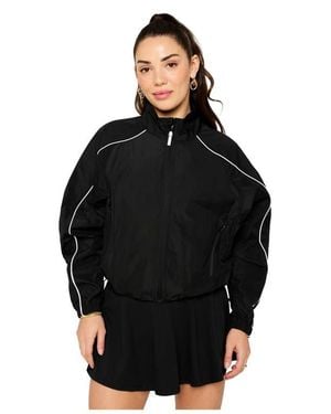 Fabletics Tempo Lightweight Windbreaker - Black