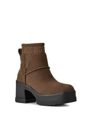 UGG Moxy Water Resistant Chelsea Boot - Brown