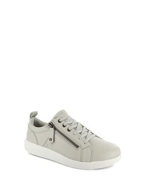 Strive Talia Sneaker - White