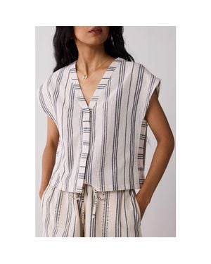 REISTOR Relaxed V-Neck Top - White