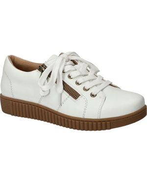 Easy Street Novie Sneaker - White