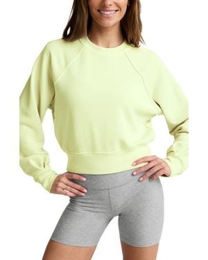 Beyond Yoga Fade Out Crop Sweatshirt - Yellow