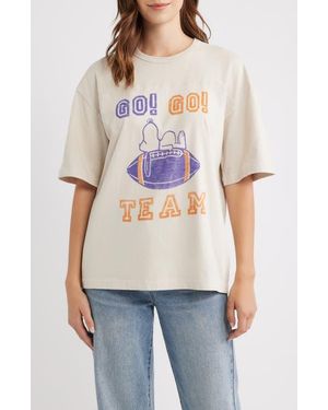 Junk Food Snoopy Graphic T-Shirt - Gray