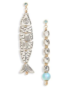 Isshi Pisces Asymmetric Mismatched Drop Earrings - White