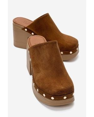 Forever & Always Shoes Bellune Leather Block Heel Platform Sandal - Brown