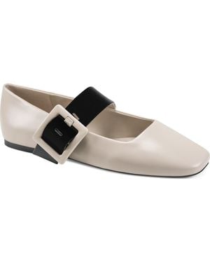 DKNY Deyvonn Flat - Black