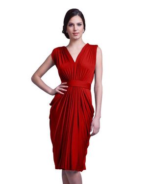 Pia Gladys Perey Allana - Red