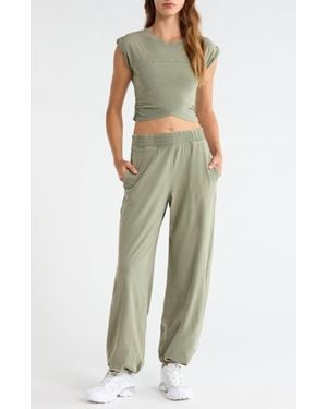 Free People Fp Movement Hot Shot Crossover T-Shirt & Sweatpants Set - Green