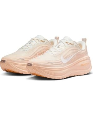 Nike Vomero Plus Running Shoe - Pink
