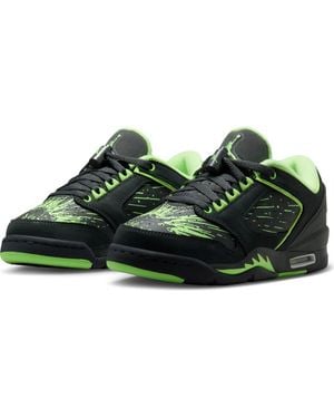 Nike Kids' Sixty Plus Low Basketball Sneaker - Green