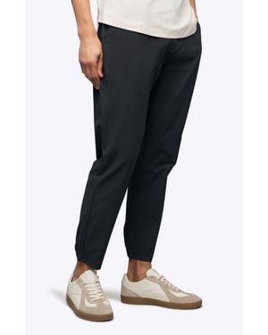 Cuts Ao Slim Fit Performance Sweatpants - Black