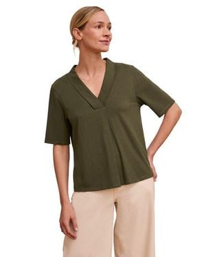 Celtic & Co. Relaxed V-Neck T-Shirt - Green