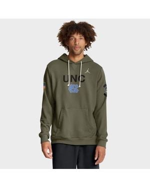 Nike North Carolina Tar Heels 2025 Military Appreciation Standard Issue Dri-Fit Hoodie - Green
