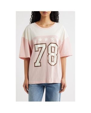GOLDEN HOUR 78 Stars Graphic T-Shirt - Pink