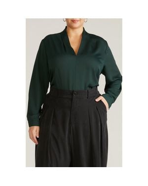 UNIVERSAL STANDARD Cambria Pebble Georgette Top - Green