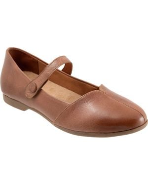Trotters Irene Mary Jane Flat - Brown