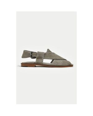 ÇAPLAIT The Hara Handcrafted Peshawari Sandal - Gray