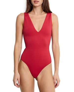 GOOD AMERICAN Sculpting Deep V-Neck Bodysuit - Red