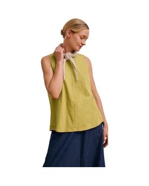 Celtic & Co. Crew Neck Pleat Back Tank Top - Multicolor