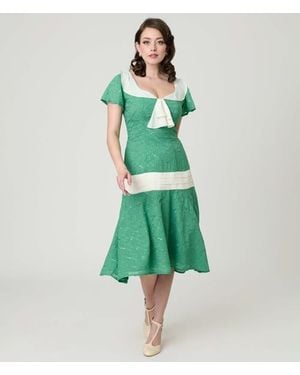 Unique Vintage 1920S Wilshire Flapper Day Dress - Green