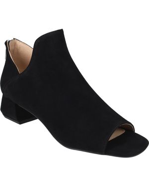 Pelle Moda Vaneza Open Toe Sandal - Black