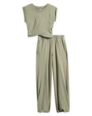 Free People Fp Movement Hot Shot Crossover T-Shirt & Sweatpants Set - Green