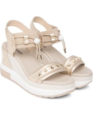 Nero Giardini Platform Wedge Sandal - Natural