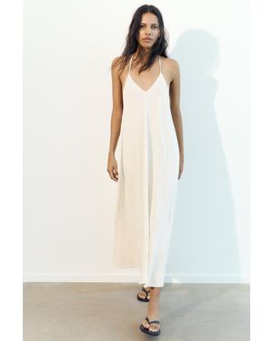 Pull&Bear Vestito Midi Con Listini Sulla Schiena - Bianco