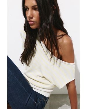 Pull&Bear Asymmetrische Tricot Top Met Korte Mouw - Geel