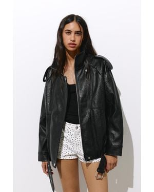 Pull&Bear Jack Met Leereffect En Opstaande Kraag - Zwart