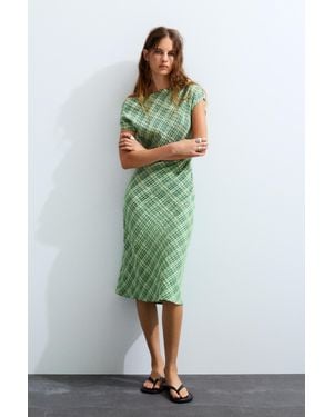 Pull&Bear Vestito Midi Asimmetrico A Quadri - Verde