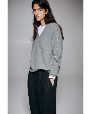 Pull&Bear Pullover Boxy Con Scollo A V - Grigio