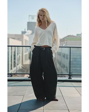 Pull&Bear Pantaloni Barrel Con Pieghe E Cintura - Grigio