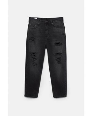 Pull&Bear Relax Fit Jeans Met Scheuren - Zwart