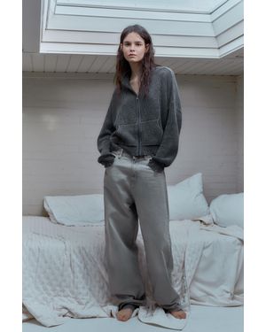 Pull&Bear Vest Met Rits En Scheuren - Grijs