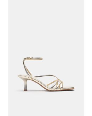 Pull&Bear Sandalen Met Gekruiste Bandjes - Naturel
