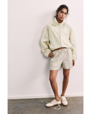 Pull&Bear Giubbotto Leggero Con Cappuccio - Neutro