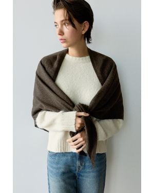 Pull&Bear Driehoekige Cape Van Fijn Breisel - Bruin