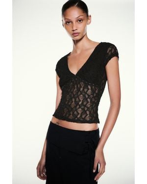Pull&Bear Kanten T-Shirt Met Studs - Zwart