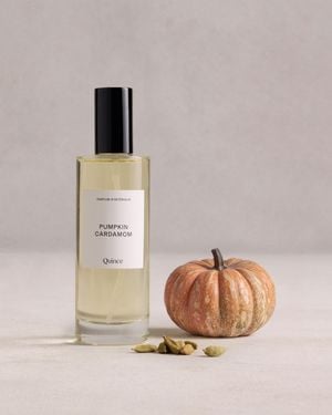 Quince Pumpkin Cardamom Room Spray, Room Spray Formula - Natural