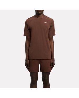 Reebok Id Train Easy Fit T-Shirt - Brown