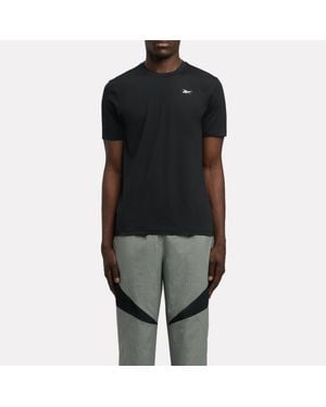 Reebok Id Train Stretch Tech T-Shirt - Black