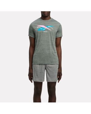 Reebok Yoga Logo T-Shirt - Multicolour