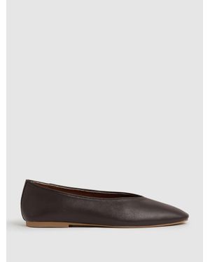 Reiss Amelia Leather Rounded-Point Toe Ballet Flats - White