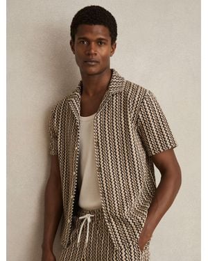 Reiss Vallata - Tobacco Brown Zig-zag Knit Cuban-collar Shirt, S - Natural